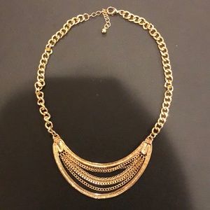 NWOT Statement Necklace